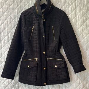 ABRACADABRA!  No need for a purse when you’ve got this MK jacket!  Sz M Black